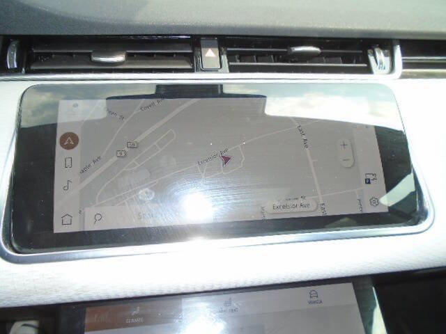 Used 2023 Land Rover Range Rover Evoque S image 13