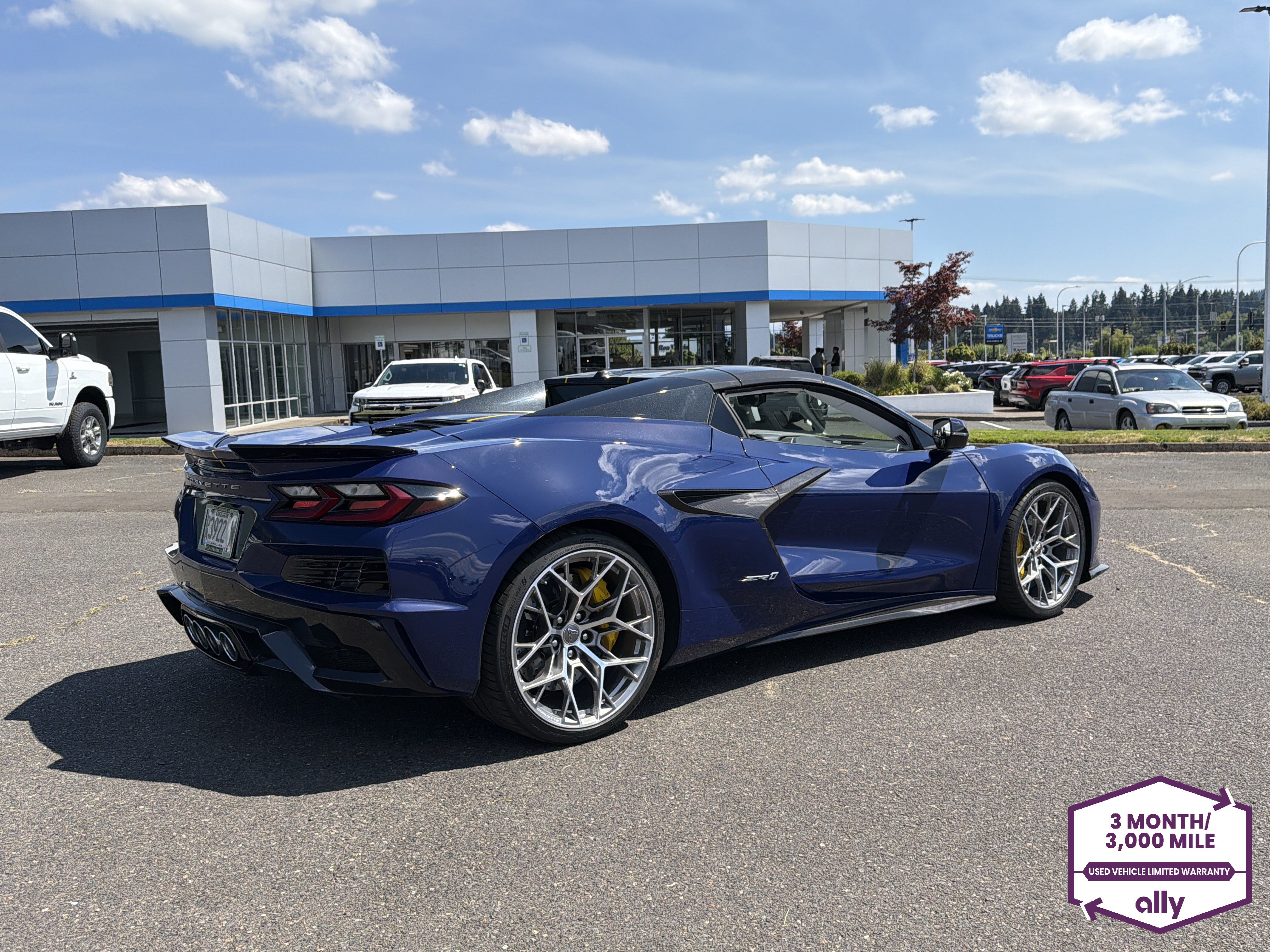 Used 2025 Chevrolet Corvette ZR1 w/ Chrome Exterior Badge Package RWD image 7