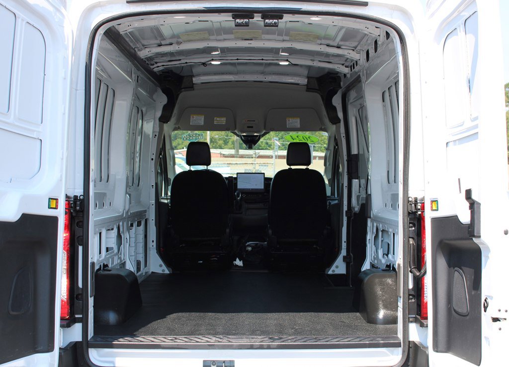 Used 2024 Ford Transit 250 148 Medium Roof image 13
