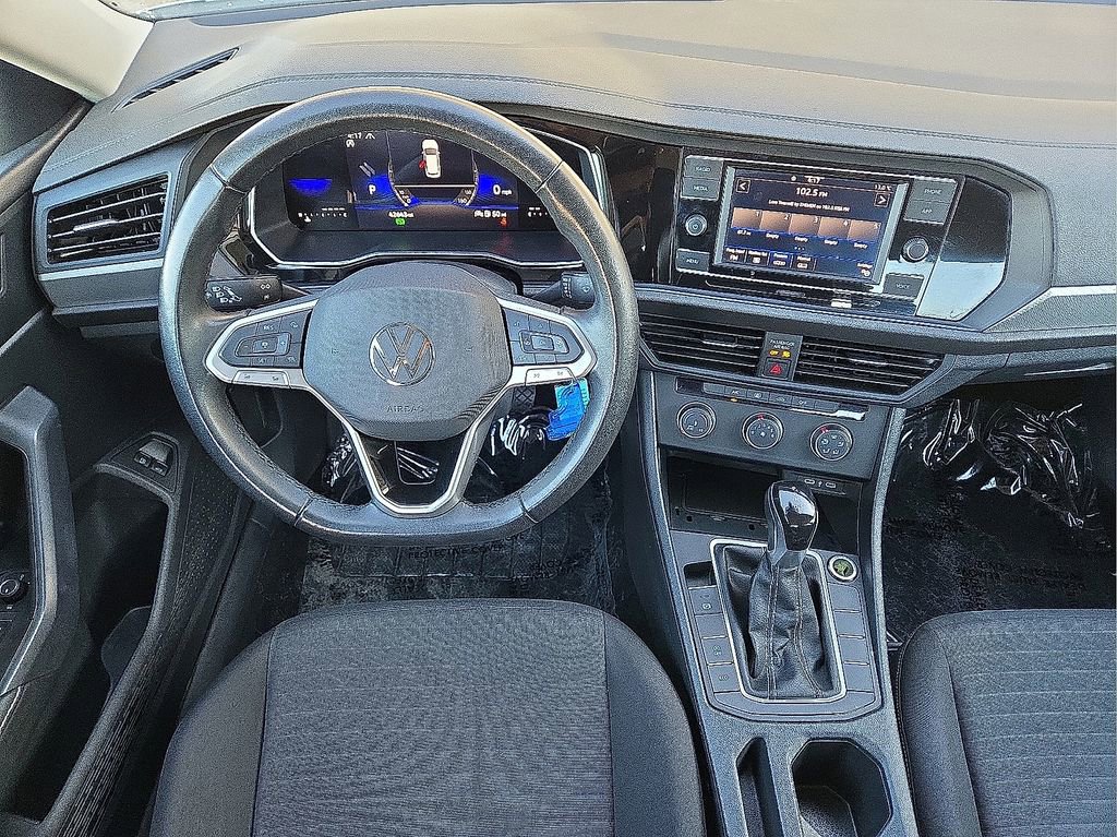 Used 2024 Volkswagen Jetta S image 17
