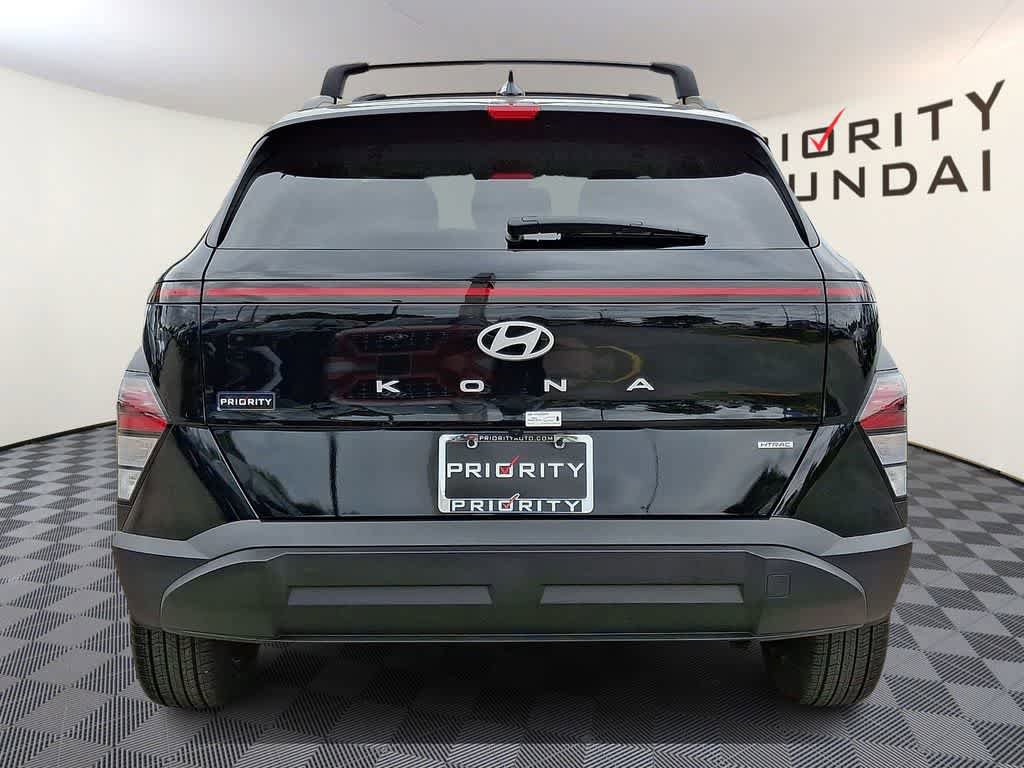 Used 2025 Hyundai Kona SEL AWD/4WD image 5