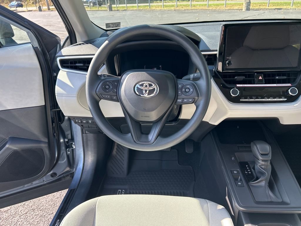 New 2026 Toyota Corolla Cross L image 13