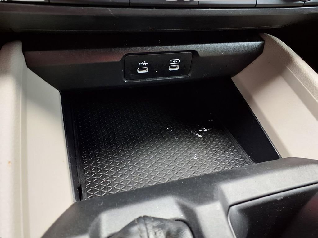 Used 2024 Honda Accord EX image 9