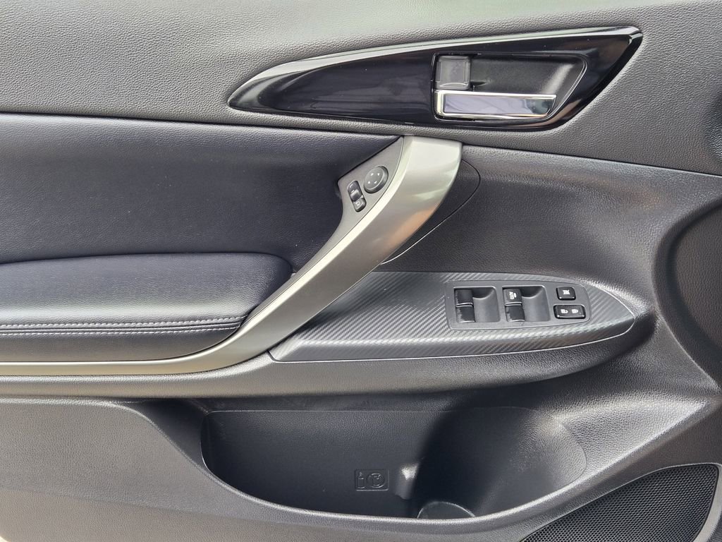 New 2026 Mitsubishi Eclipse Cross Black Edition image 18