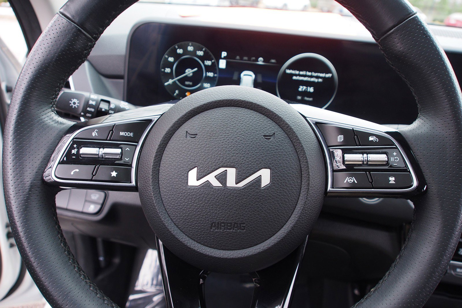 Used 2025 Kia Seltos SX w/ SX Sunroof Package AWD/4WD image 22