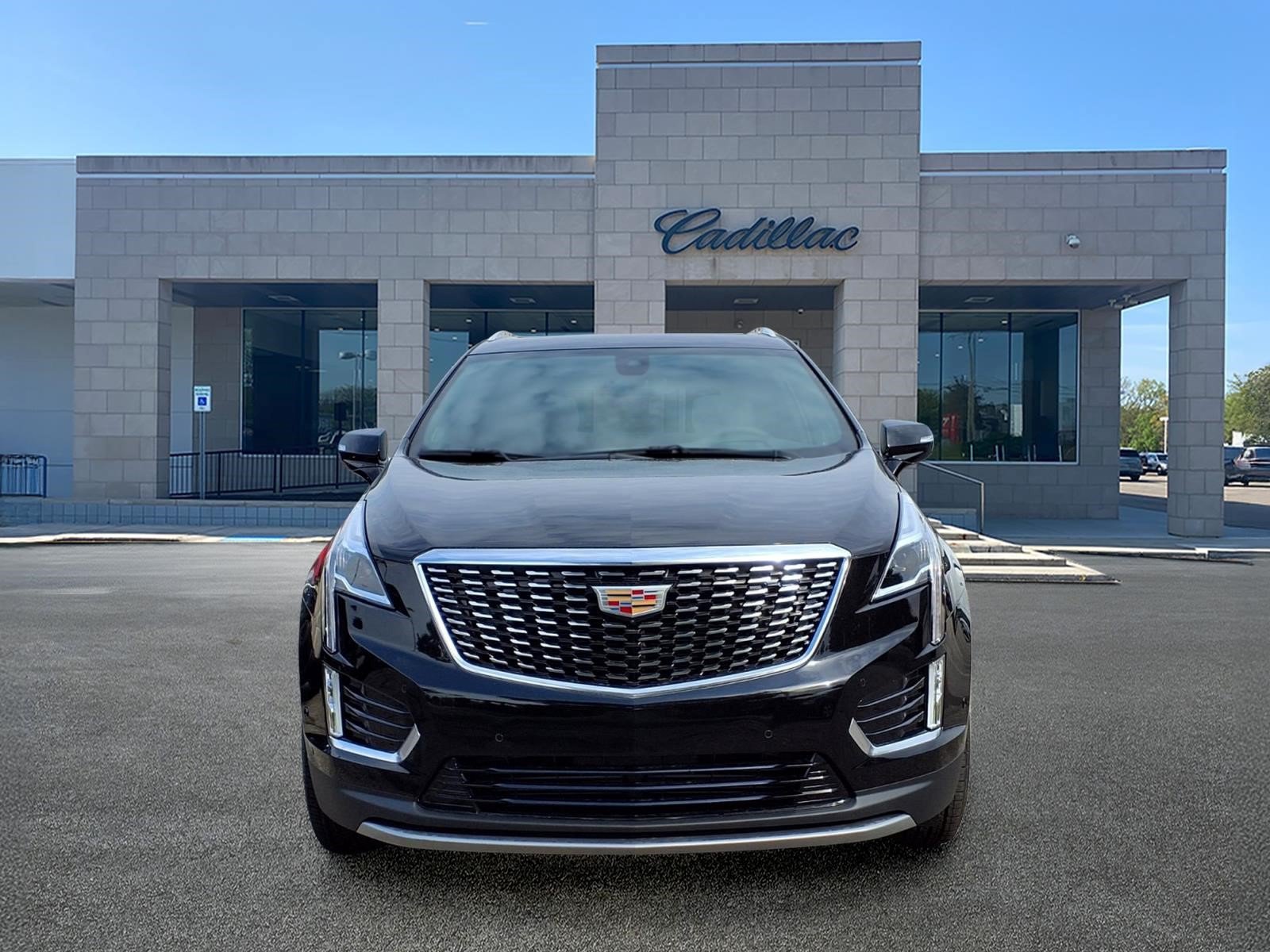 New 2026 Cadillac XT5 Premium Luxury AWD/4WD image 2