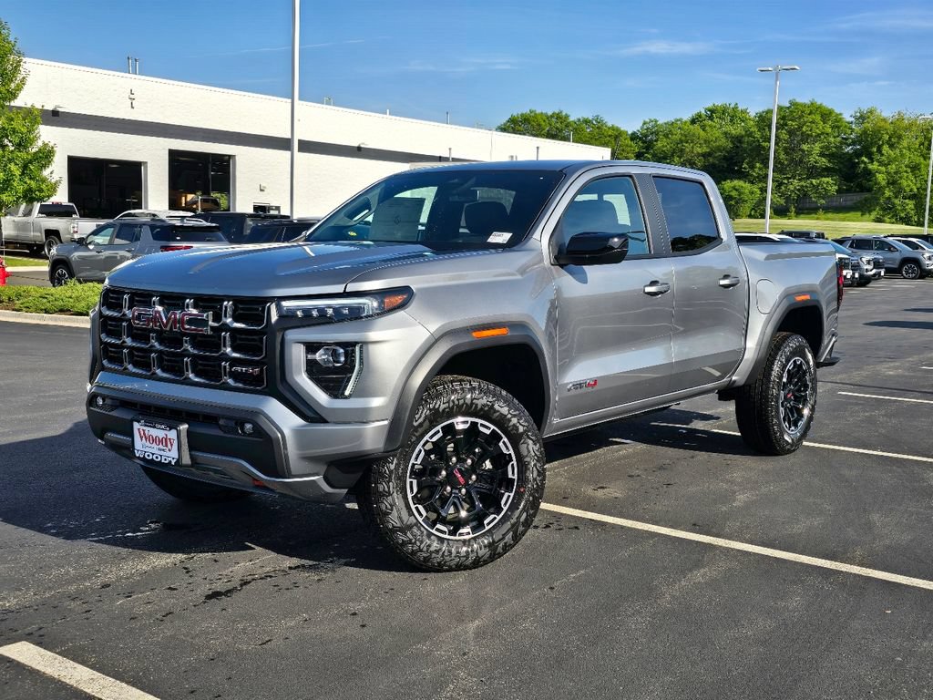 New 2026 GMC Canyon AT4 w/ AT4 Premium Package AWD/4WD image 4