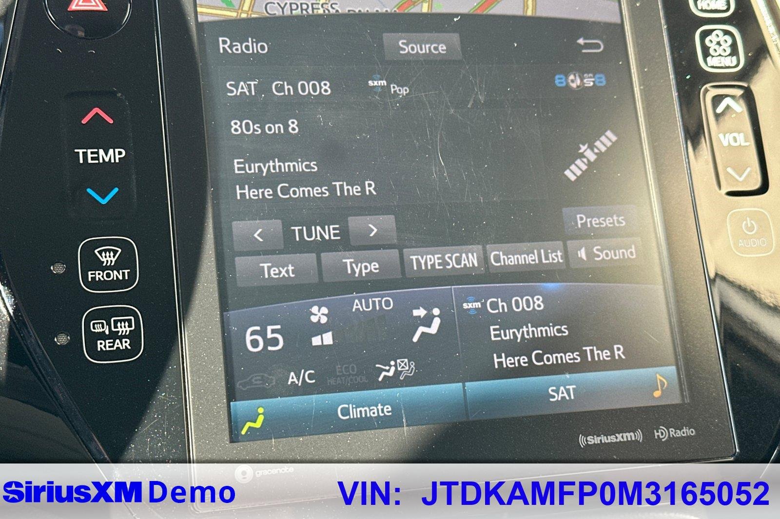 Used 2021 Toyota Prius Prime XLE image 40