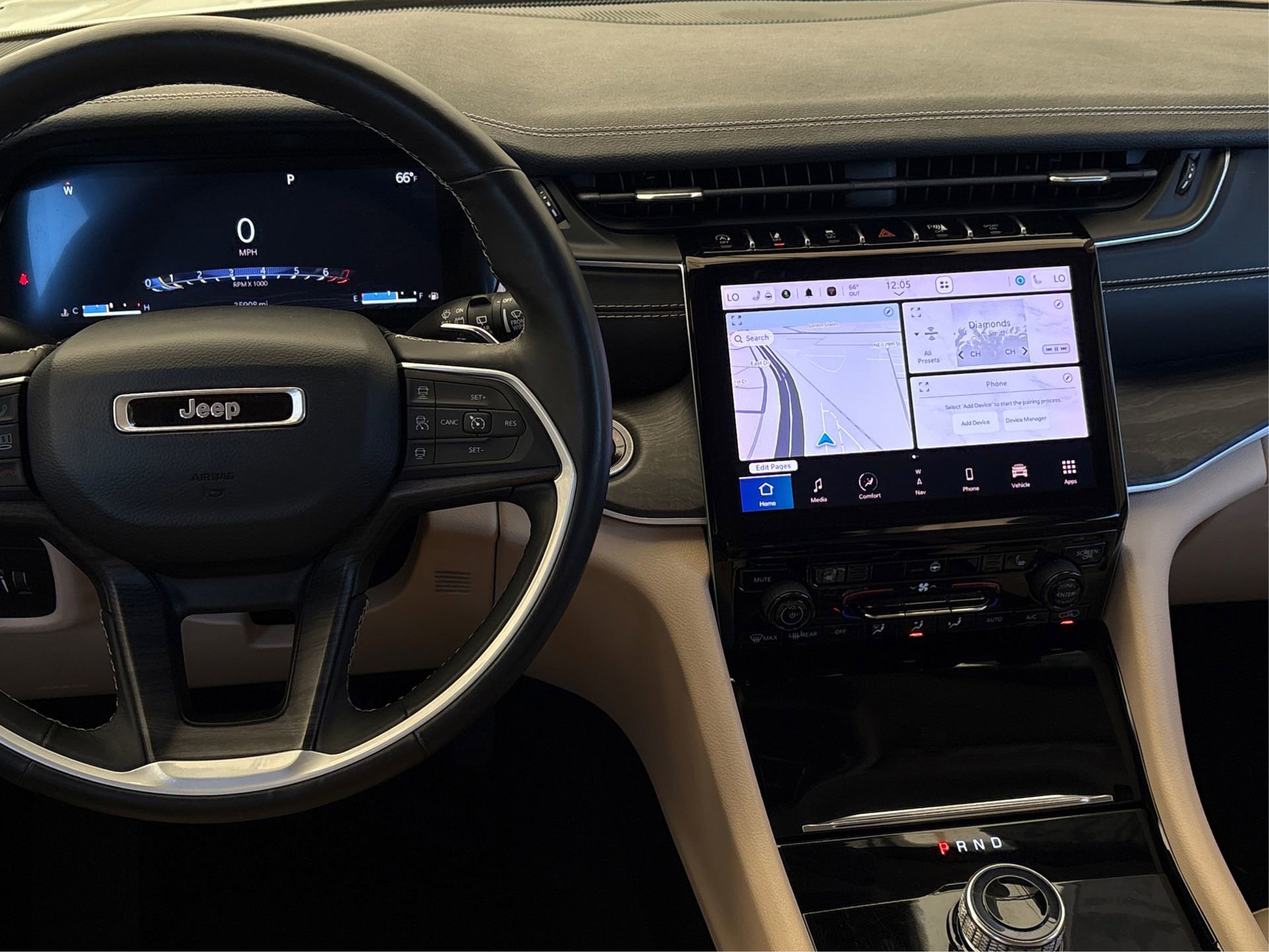 Used 2022 Jeep Grand Cherokee L Limited image 16