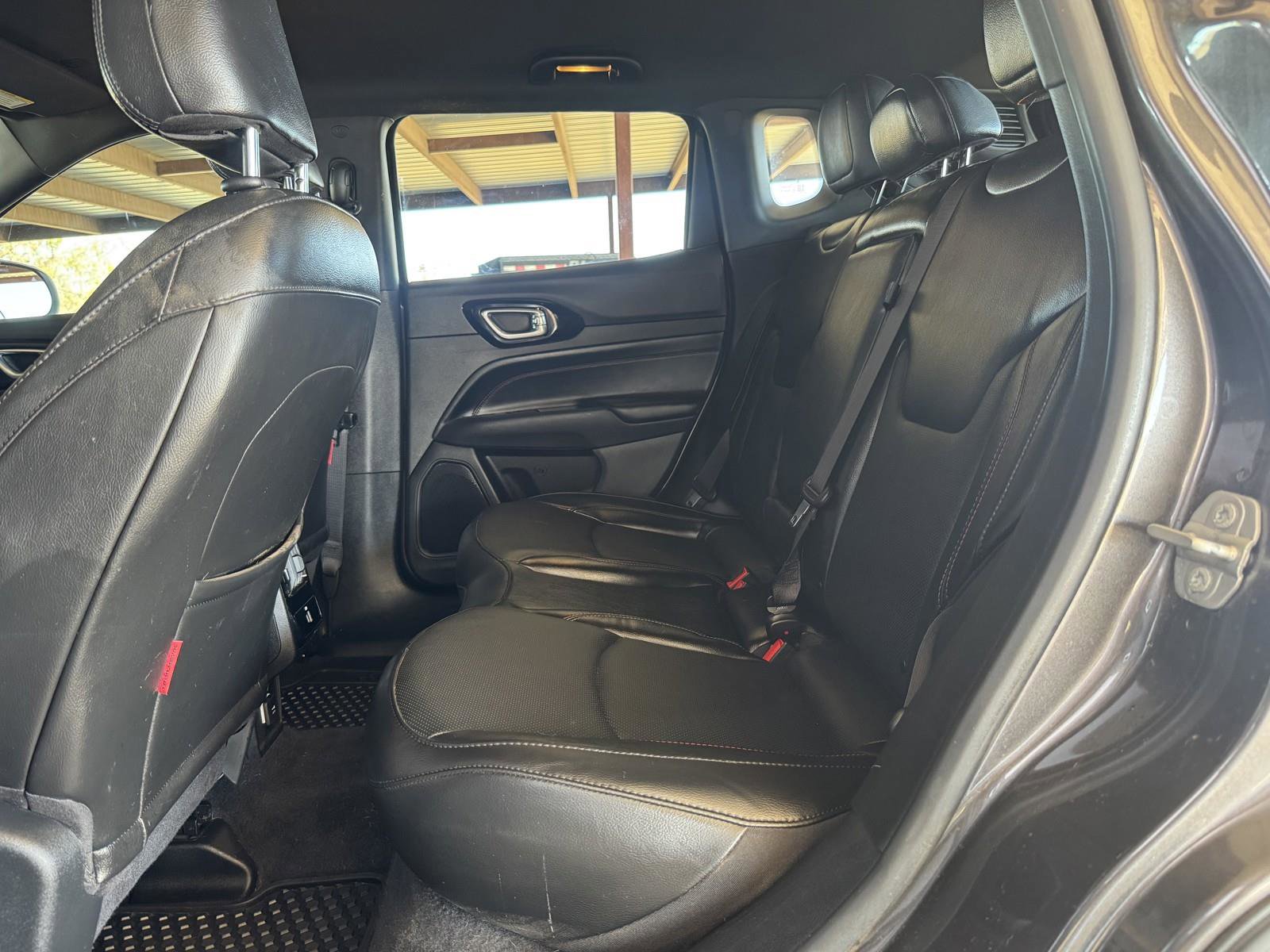 Used 2023 Jeep Compass Trailhawk w/ Trailhawk Elite Group image 28