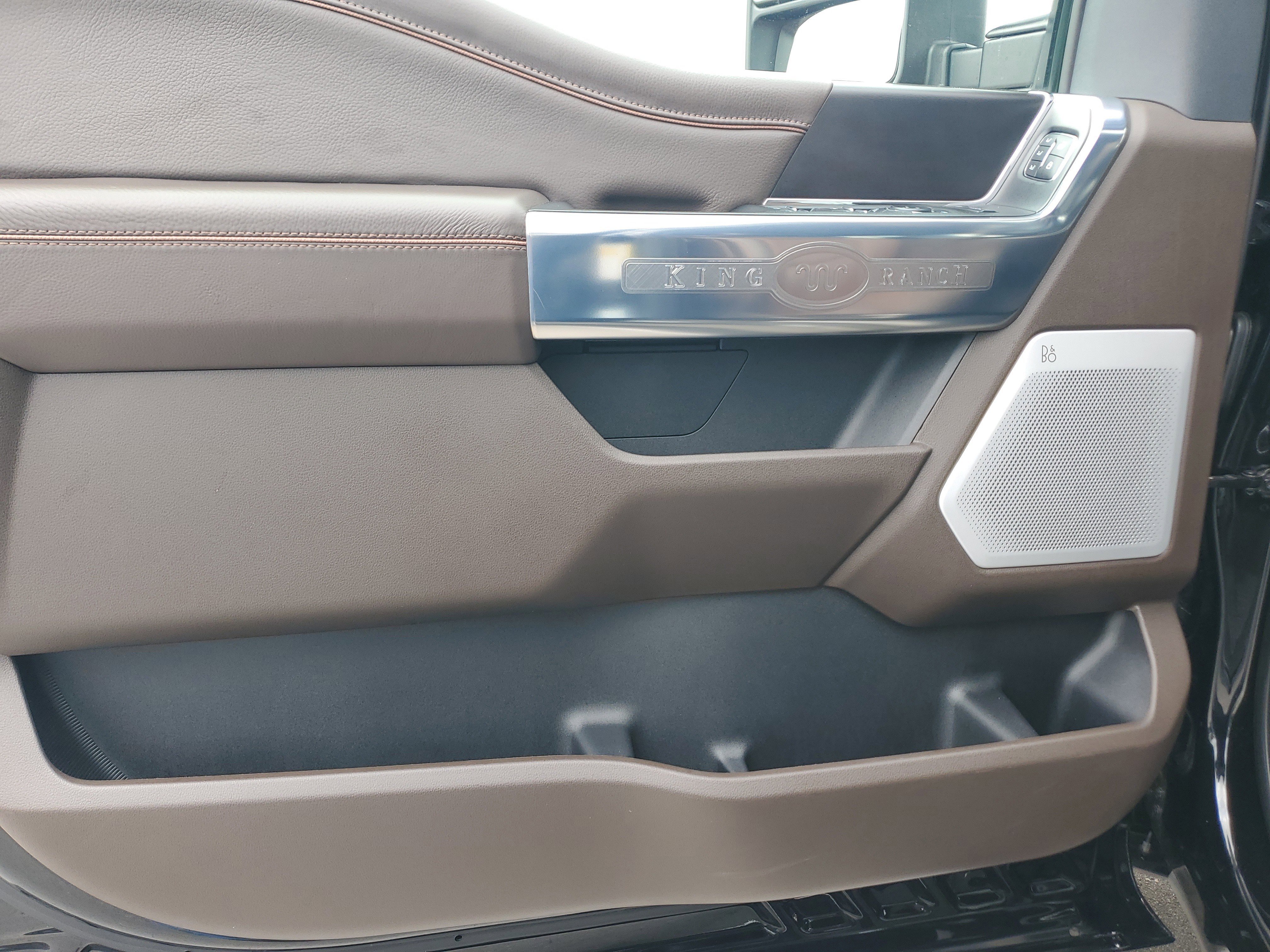 Used 2025 Ford F450 King Ranch w/ Chrome Package image 22