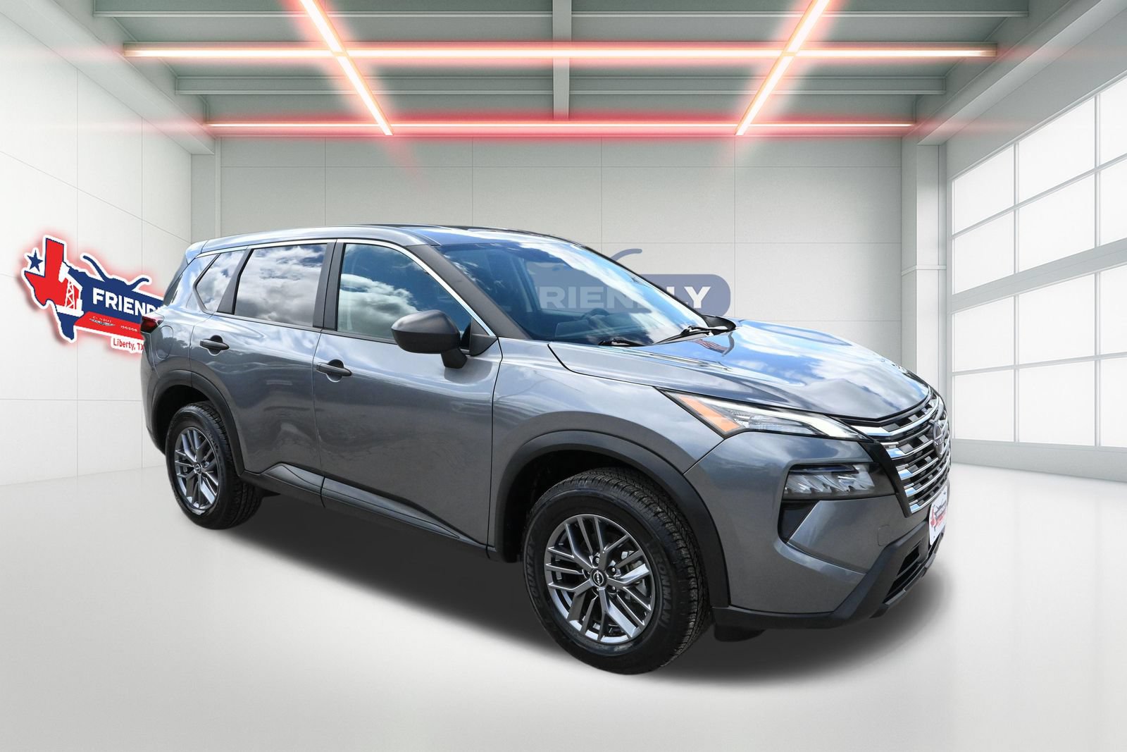 Used 2024 Nissan Rogue S AWD/4WD image 4