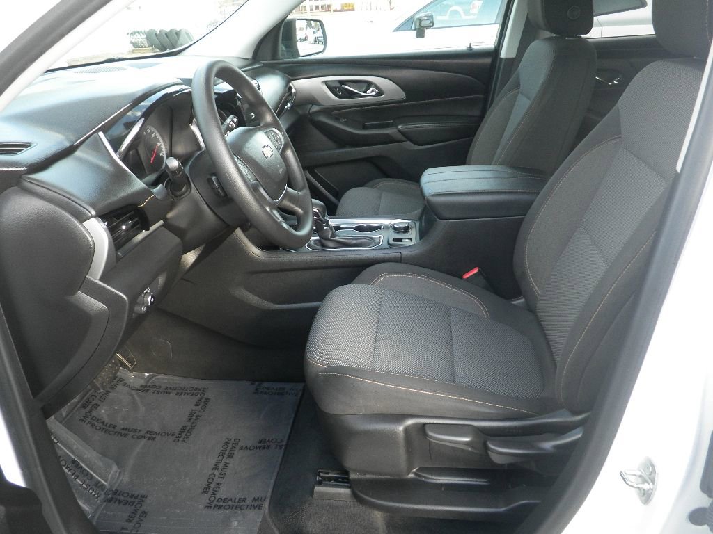 Used 2021 Chevrolet Traverse LS w/ LPO, Cargo Package image 14