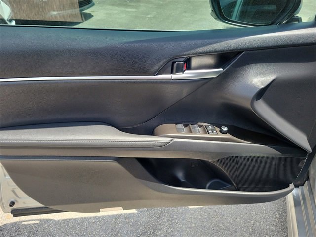 Used 2024 Toyota Camry XSE image 12