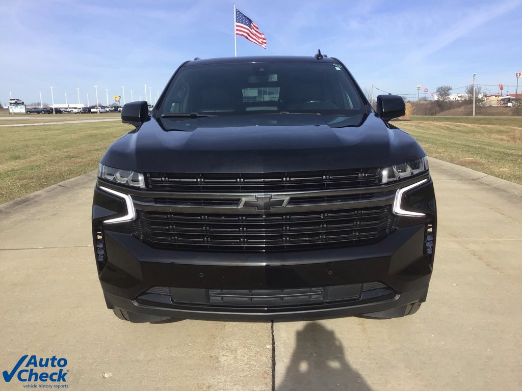 Used 2021 Chevrolet Suburban RST w/ Luxury Package image 11