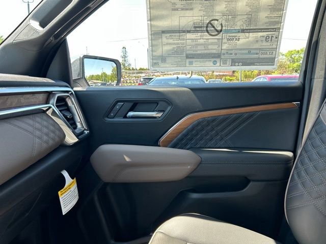 New 2026 GMC Canyon Denali AWD/4WD image 38