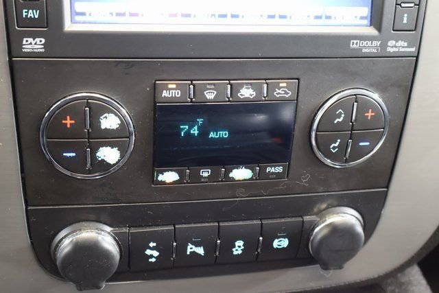 Used 2014 Chevrolet Silverado 3500 LTZ w/ LTZ Plus Package image 21