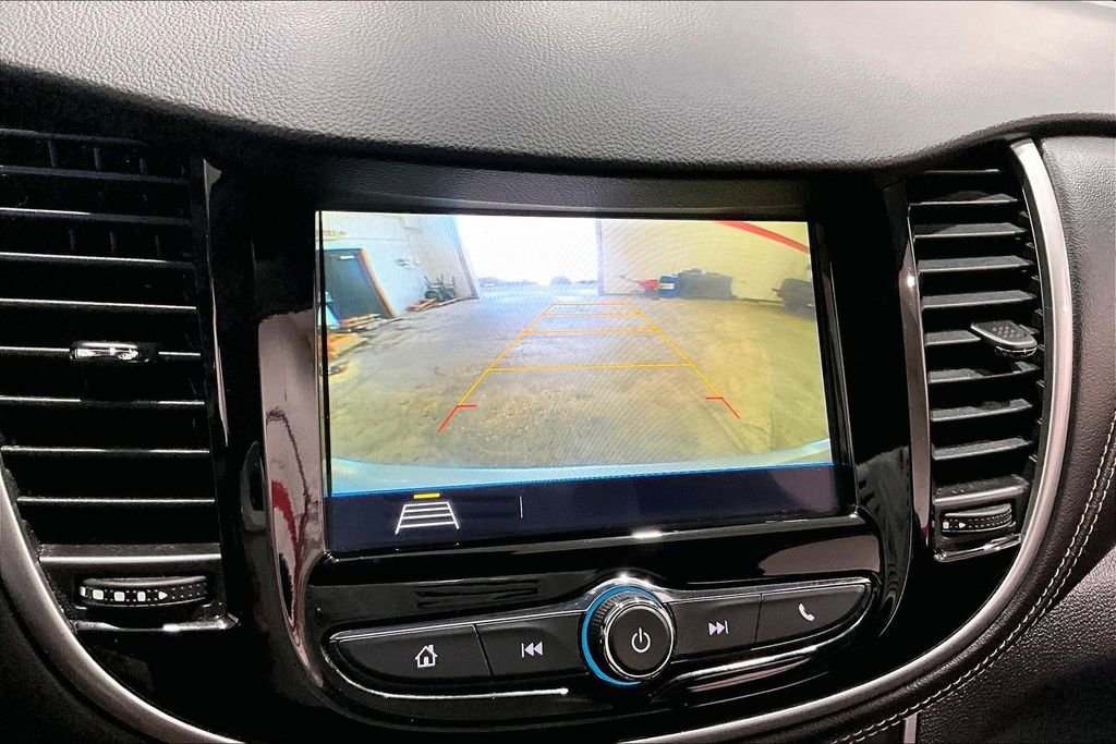 Used 2018 Chevrolet Trax LS FWD image 19