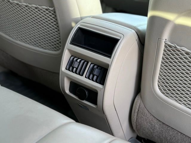 Used 2014 Cadillac SRX Luxury image 24