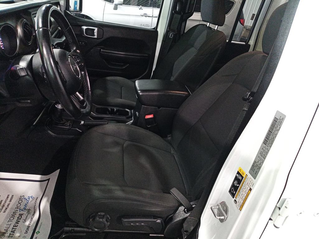Used 2020 Jeep Wrangler Unlimited Sport S AWD/4WD image 15