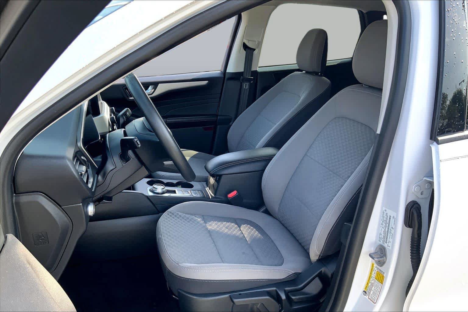 Used 2021 Ford Escape SE AWD/4WD image 8