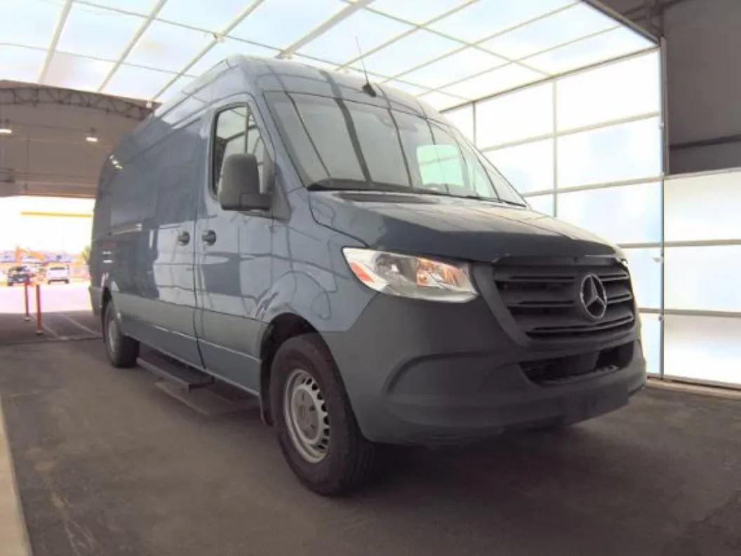 Used 2021 Mercedes-Benz Sprinter 2500 image 6