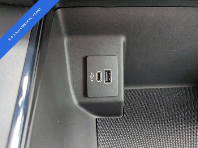 New 2025 Ford F150 Lightning Flash image 24