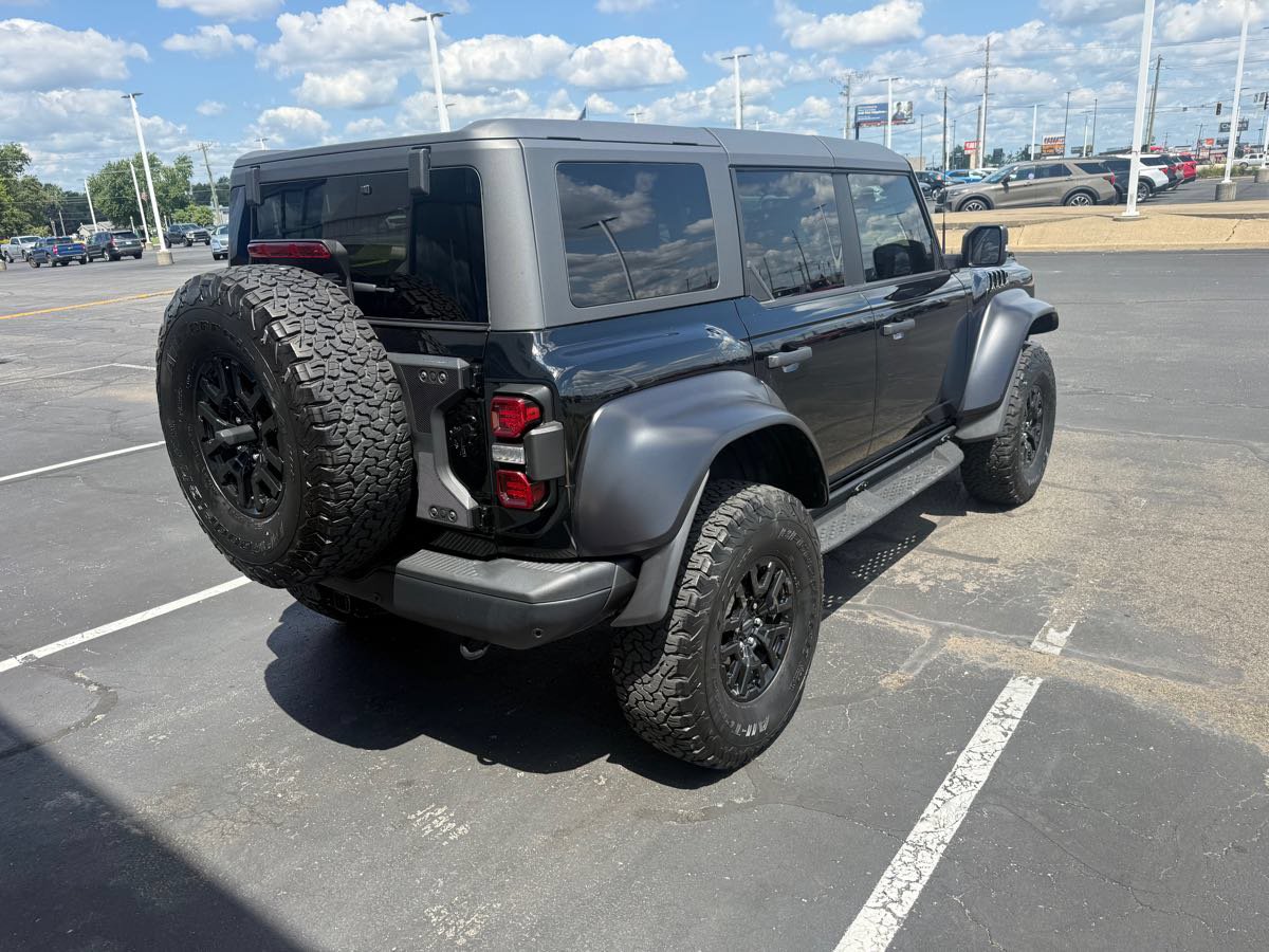 Used 2023 Ford Bronco Raptor AWD/4WD image 6
