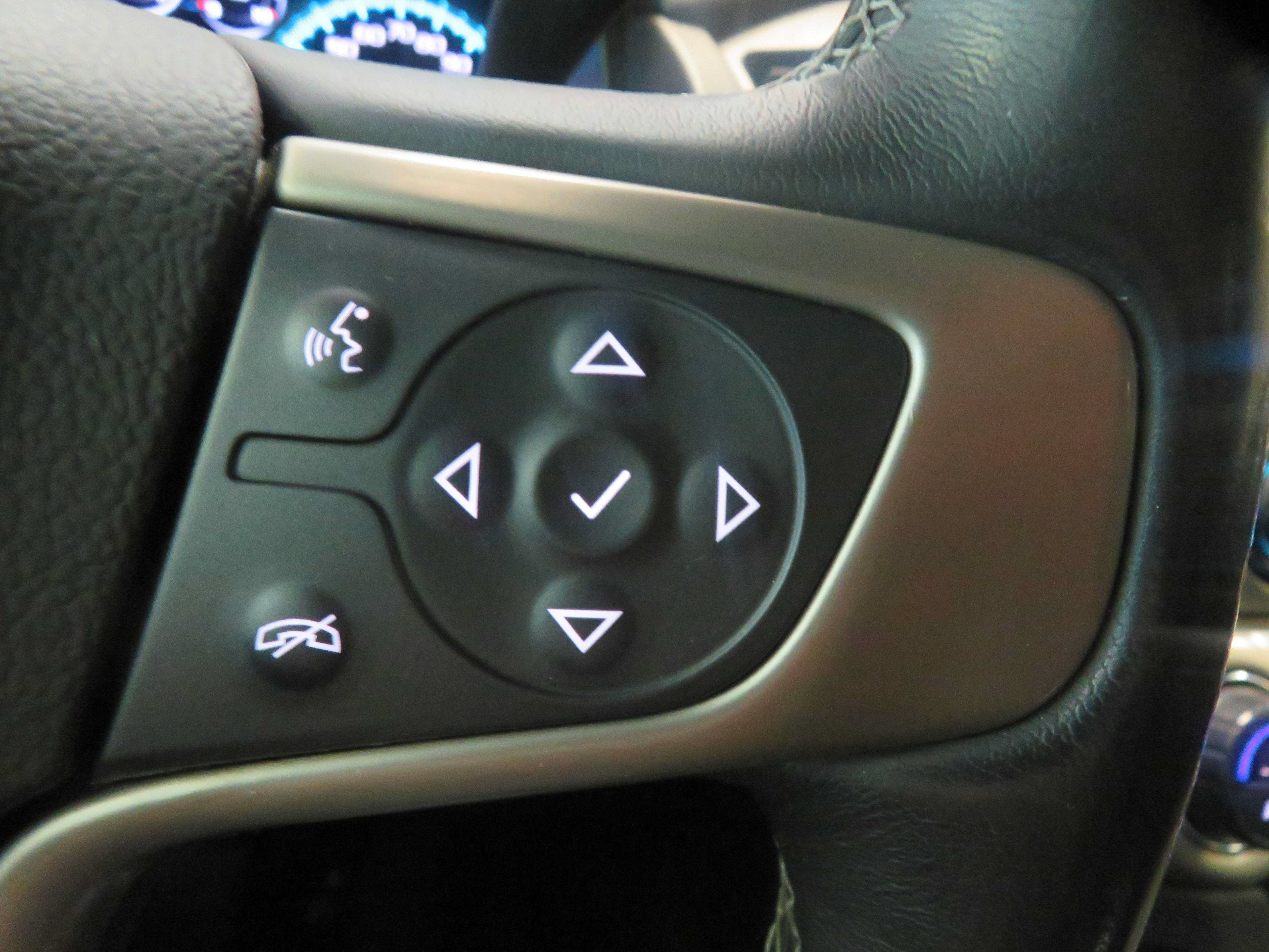 Used 2019 GMC Yukon XL Denali AWD/4WD image 37