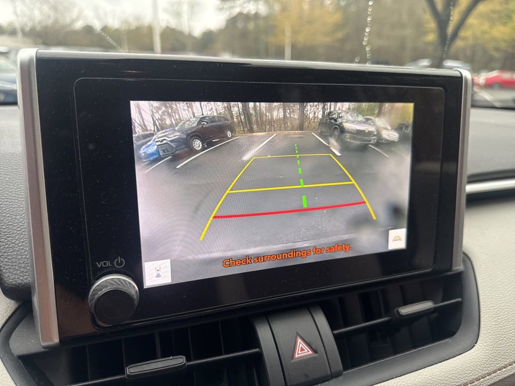 Used 2025 Toyota RAV4 XLE image 4