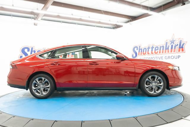 Certified 2024 Honda Accord EX image 11