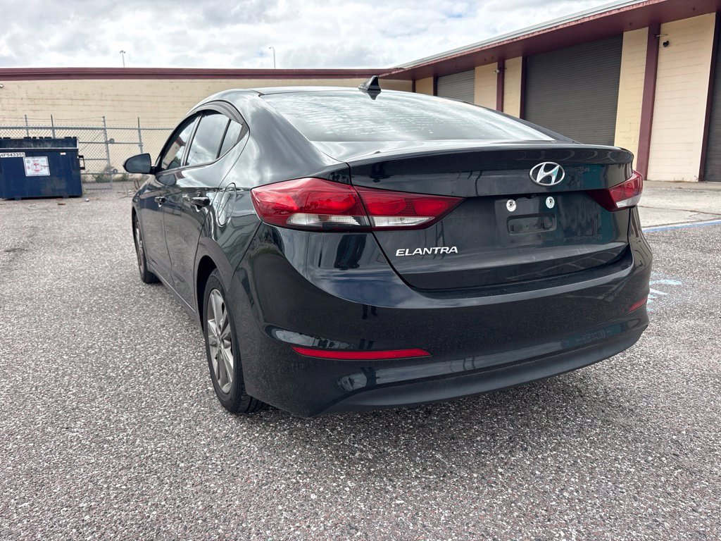 Used 2018 Hyundai Elantra SEL FWD image 5