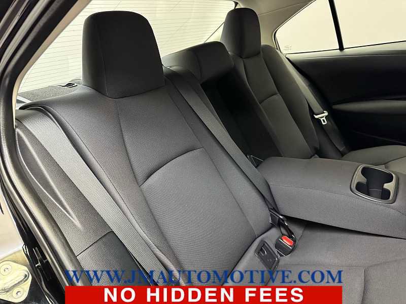 Used 2023 Toyota Corolla LE image 18