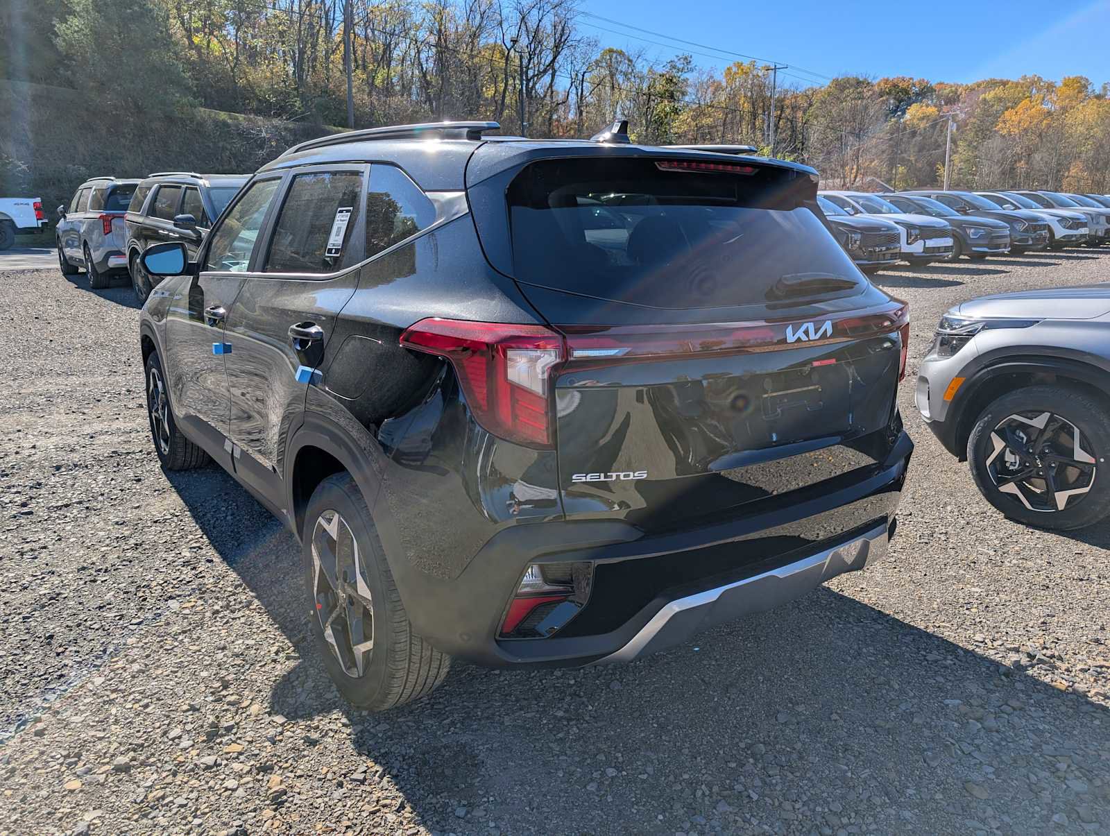 New 2026 Kia Seltos S image 8