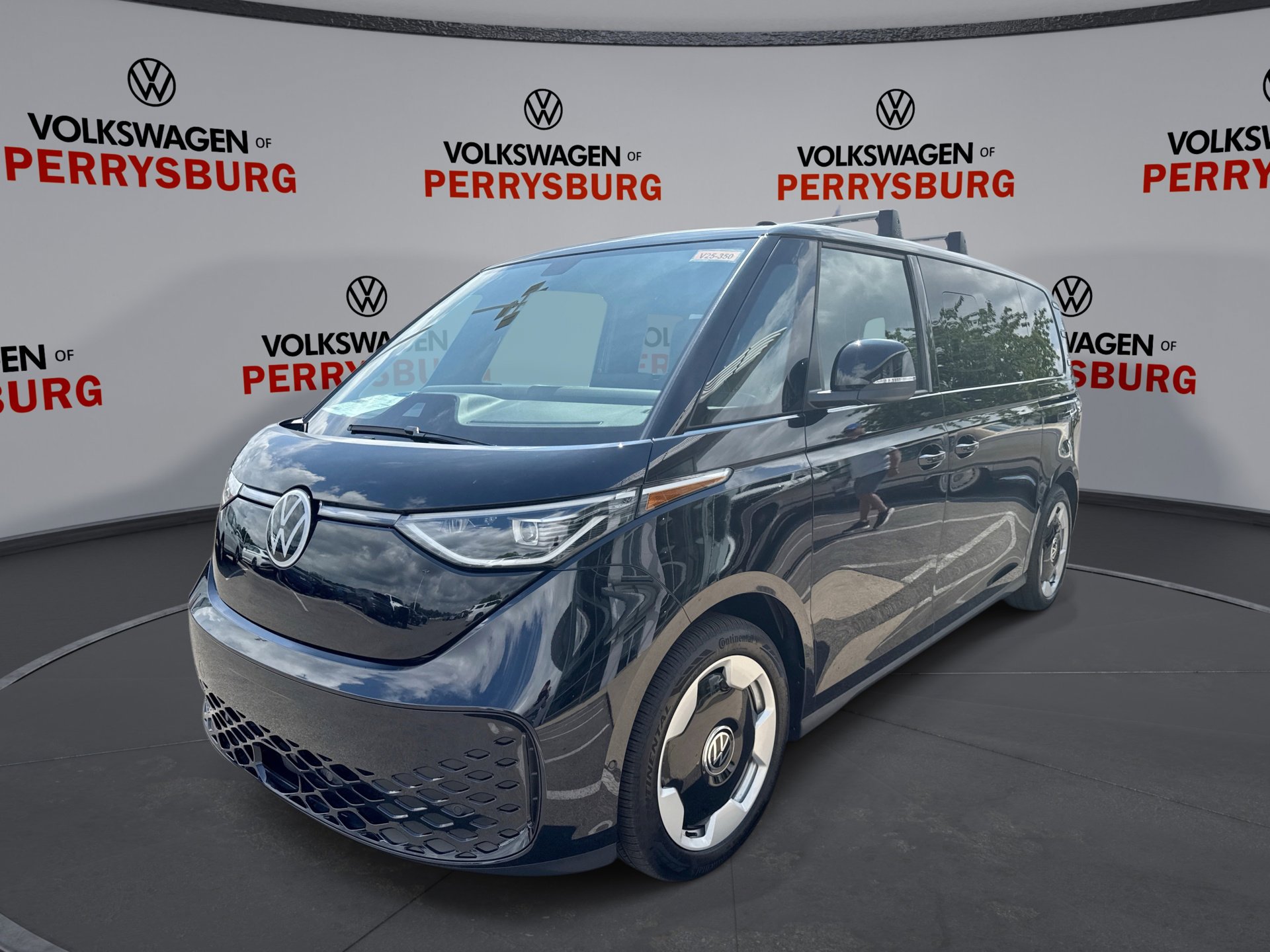 New 2025 Volkswagen ID. Buzz Pro S image 1