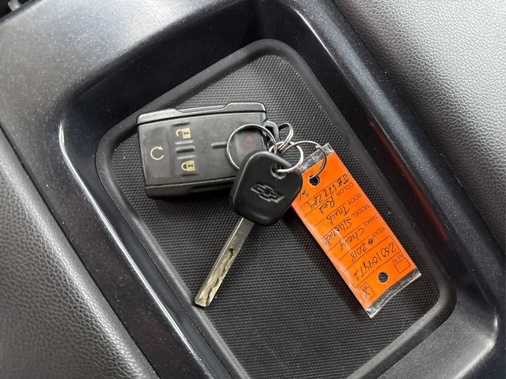 Used 2018 Chevrolet Silverado 1500 LT w/ All Star Edition image 36