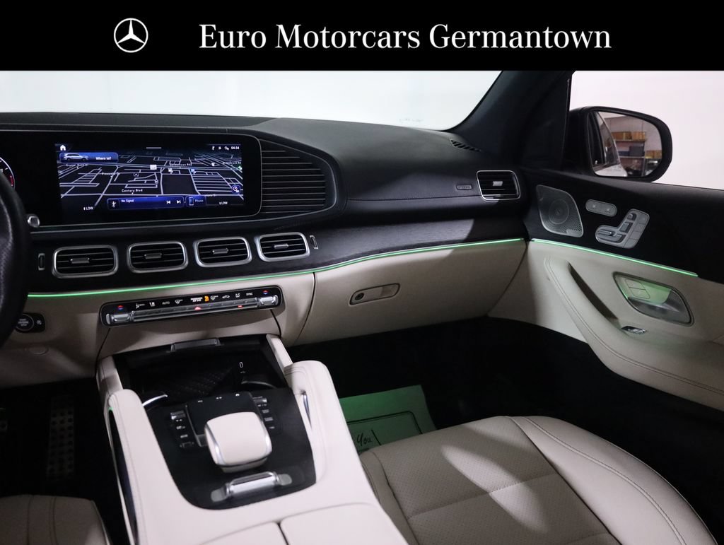 Used 2025 Mercedes-Benz GLS 450 4MATIC w/ AMG Line Exterior image 52