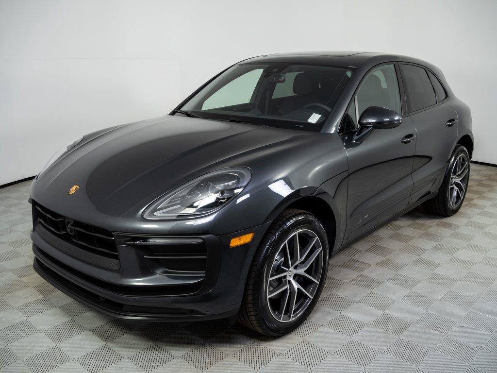 New 2026 Porsche Macan AWD/4WD video 1