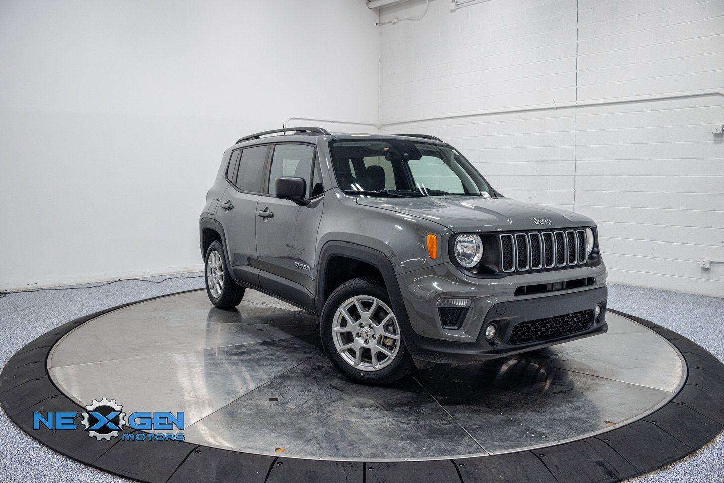 Used 2022 Jeep Renegade Latitude w/ Convenience Group