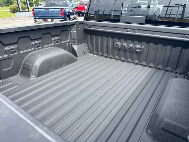 New 2026 GMC Sierra 1500 SLT w/ SLT Premium Package AWD/4WD image 13