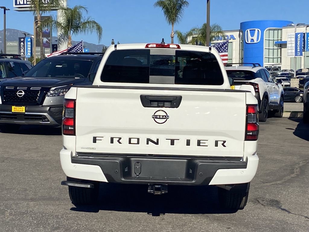 New 2026 Nissan Frontier SV w/ Tow Package image 3