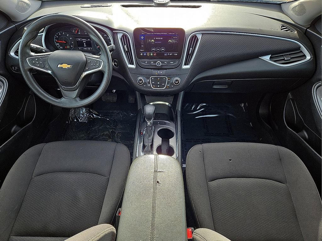 Used 2023 Chevrolet Malibu LT image 16