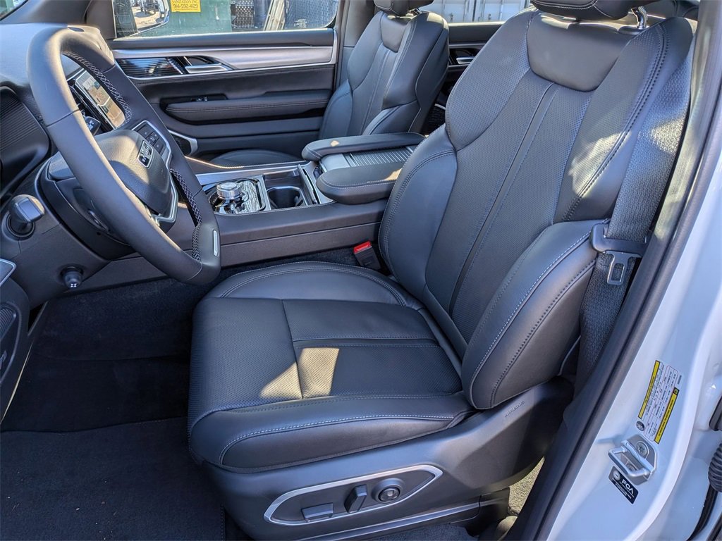 New 2025 Jeep Wagoneer Series II image 20