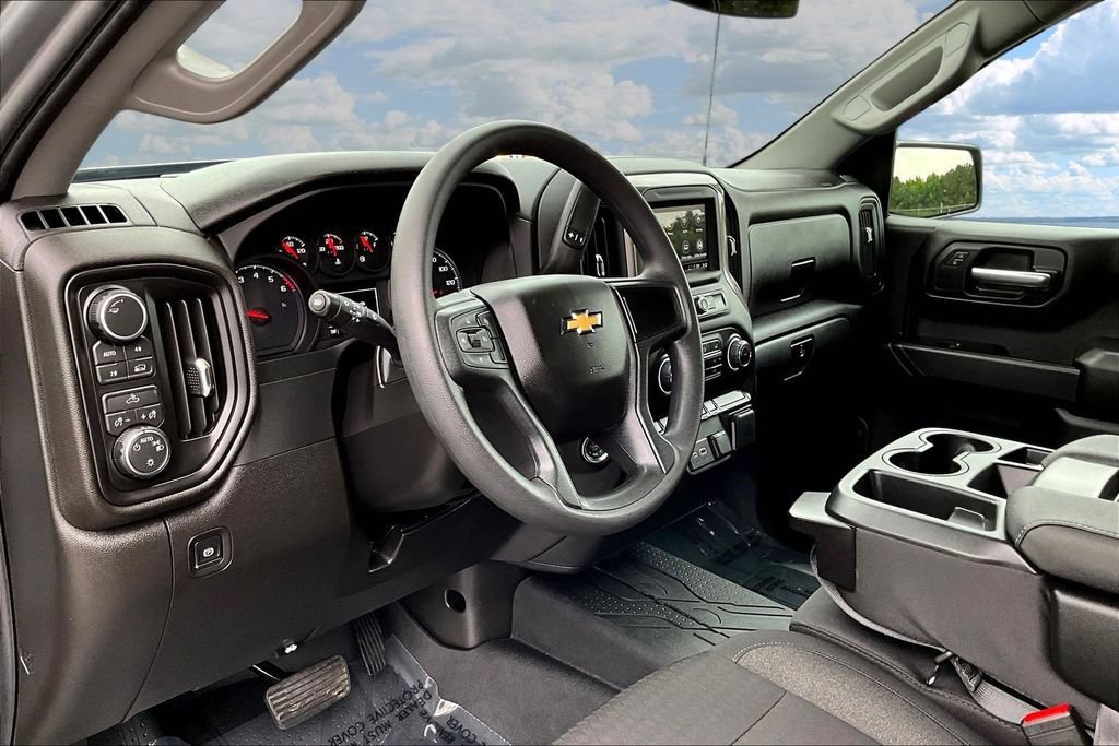 Used 2026 Chevrolet Silverado 1500 Custom AWD/4WD image 20