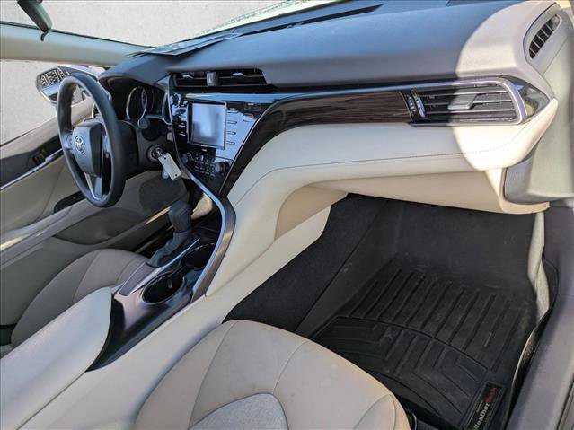 Certified 2020 Toyota Camry LE image 20