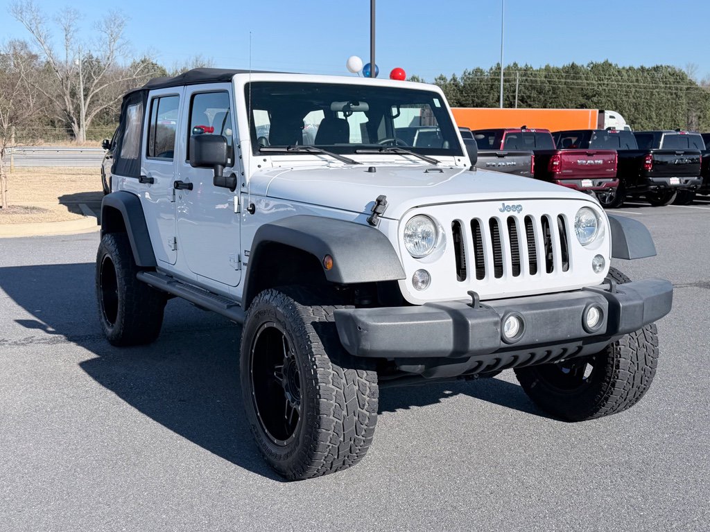 Used 2014 Jeep Wrangler Unlimited Sport image 2