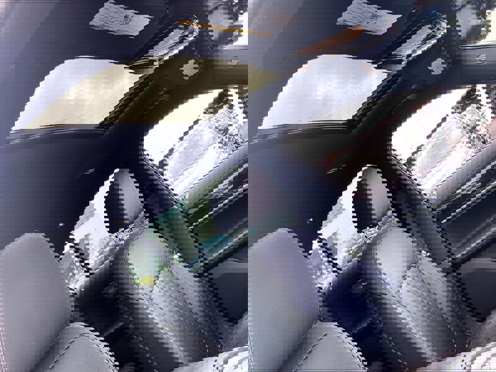 Used 2022 BMW 740i w/ M Sport Package RWD image 22