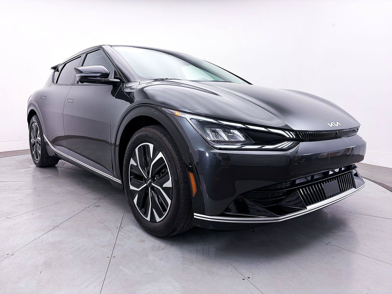 Used 2023 Kia EV6 Wind w/ Wind Technology Package RWD image 10