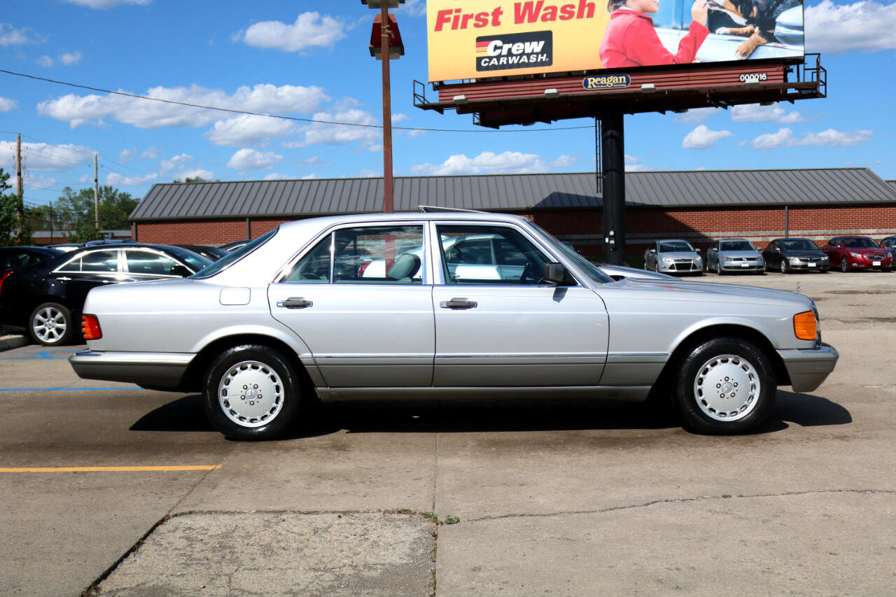 Used 1990 Mercedes-Benz 300 SE image 5