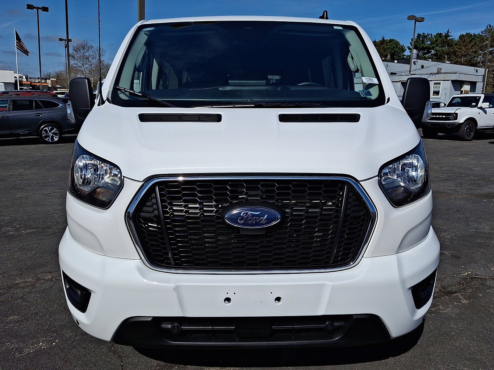 Used 2024 Ford Transit 350 XLT image 2